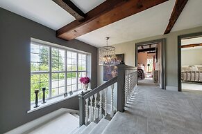 Hall O'coole