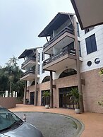Summit Naturescer Eco Hotel
