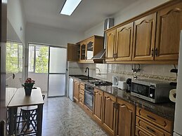 Light Spacious Almada Apartment