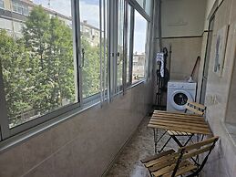 Light Spacious Almada Apartment