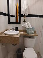 Yashira Boutique Hotel