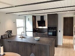 6 Person Holiday Home in Ansager
