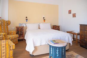 guesthouse by west