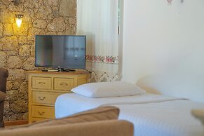 guesthouse by west