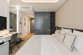 Luminoso Boutique Hotel