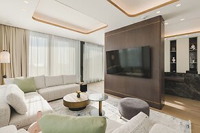 Luminoso Boutique Hotel