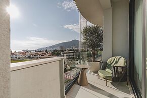 Luminoso Boutique Hotel