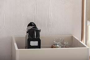 Olenia Suites