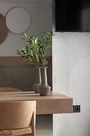 Olenia Suites