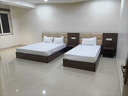 Hotel Adarsh