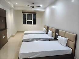 Hotel Adarsh