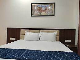 Hotel Adarsh