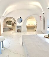 Cave Crafted Suites
