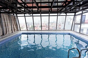 TQ Helios Hotel & Apartment