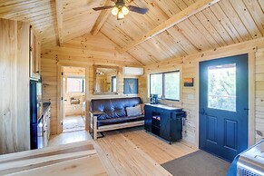 Fall River Cabin Retreat: On-site Fly Fishing!