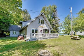 Dock + Kayaks: Annabessacook Lake Retreat!