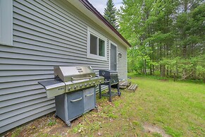 Updated Cabin w/ 2 Suites, Fire Pit & Forest Views