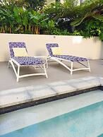 2BR Food Drink Hub Pool Parking Gym Rooftop