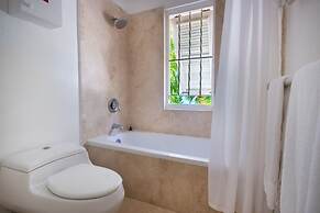 Waverly House 3 Bedroom Townhouse