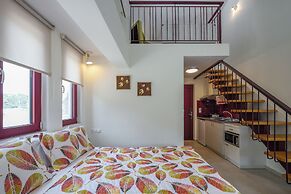 Elpiniki Luxury Rooms