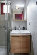Elpiniki Luxury Rooms
