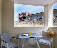 Elpiniki Luxury Rooms