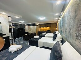 Tikir House