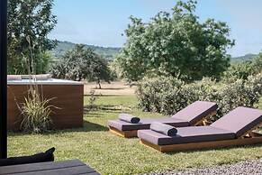 Scorzamara Exclusive Country Lodges - Private Pool or Jacuzzi