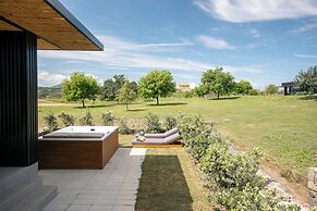 Scorzamara Exclusive Country Lodges - Private Pool or Jacuzzi