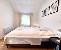 Airport Messe Apartments