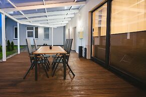 Airport Messe Apartments