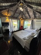 DAYMOND BLUE TROPICAL LODGE