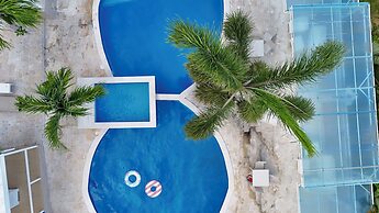 DAYMOND BLUE TROPICAL LODGE