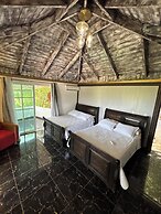 DAYMOND BLUE TROPICAL LODGE