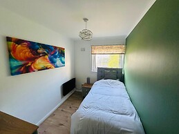 Cumbernauld Apartment With 3 Bedrooms