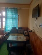 Varindavan Hotel & Restaurant