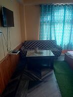 Varindavan Hotel & Restaurant