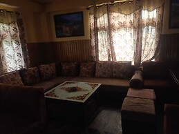 Varindavan Hotel & Restaurant