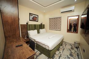 Masters Class Hotel