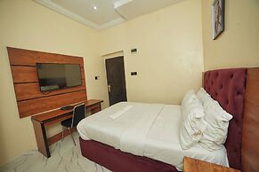 Masters Class Hotel
