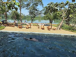 Va Riverside Retreat