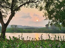 Va Riverside Retreat