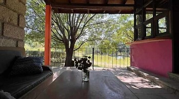 Los Pocitos Cabañas y Hotel