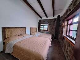 Los Pocitos Cabañas y Hotel