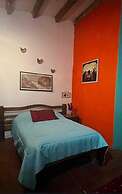 Los Pocitos Cabañas y Hotel
