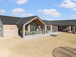 5 Star Holiday Home in Bogense