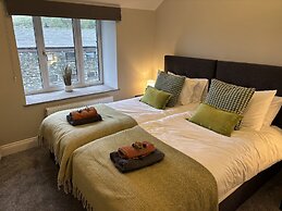 Swirral Edge Cottage