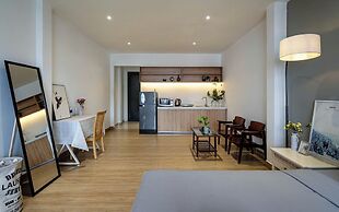 B-HOMEAWAY LUXURY