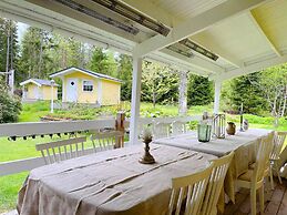 Cozy Summer Retreat in Graddo