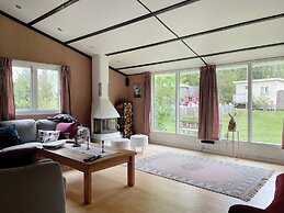Cozy Summer Retreat in Graddo